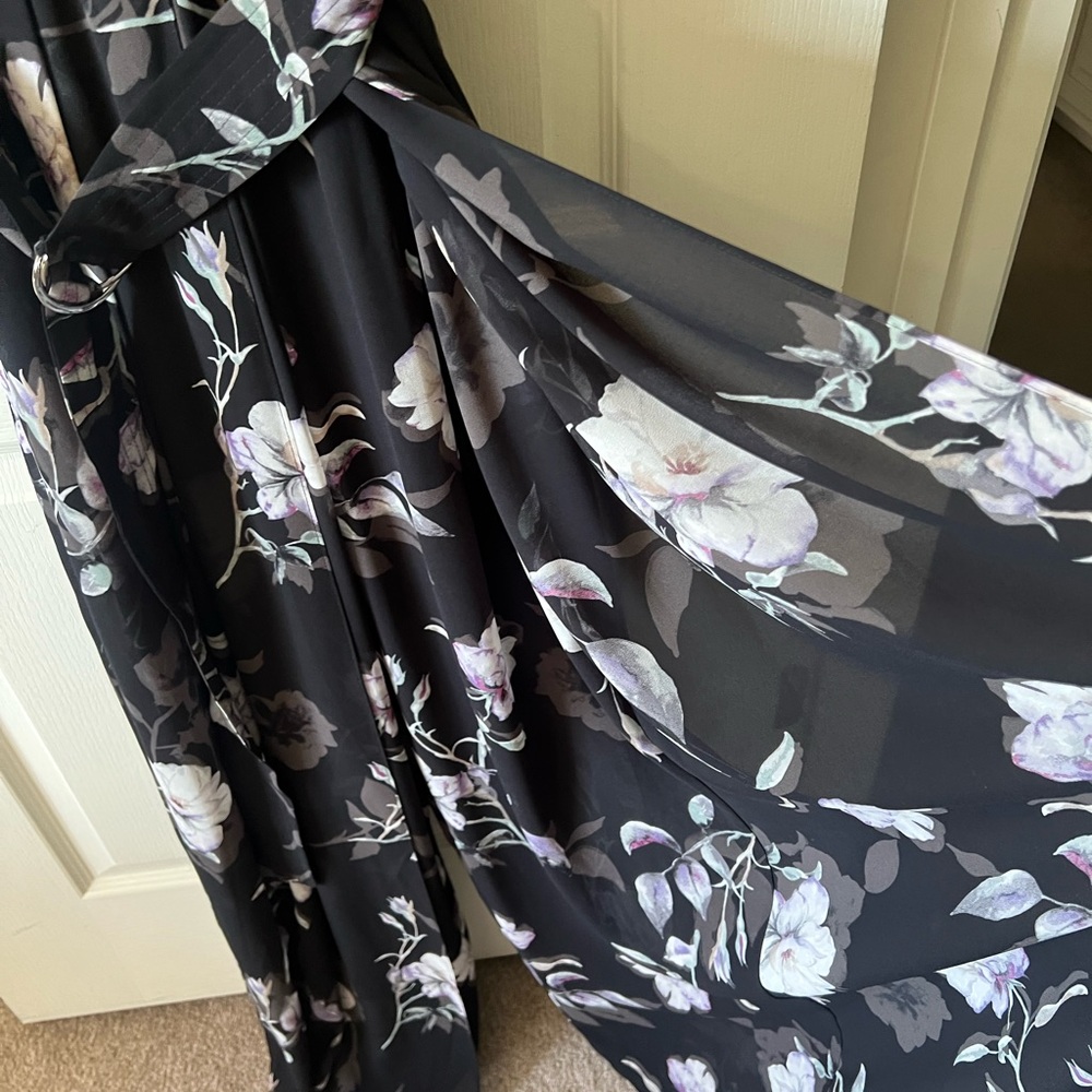 WHBM Key Hole Jumpsuit NWT - Picture 7 of 7